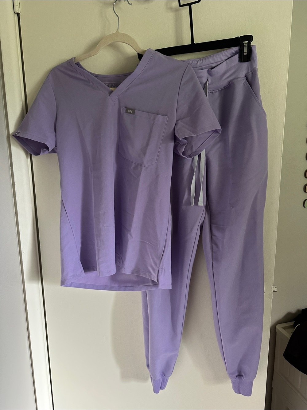 Figs Lavender Scrub Top and Jogger Pants Set